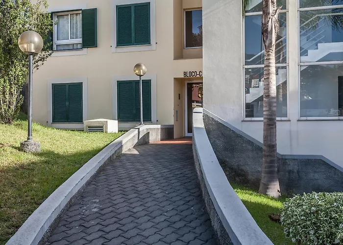 Blue Sky Апартаменты *